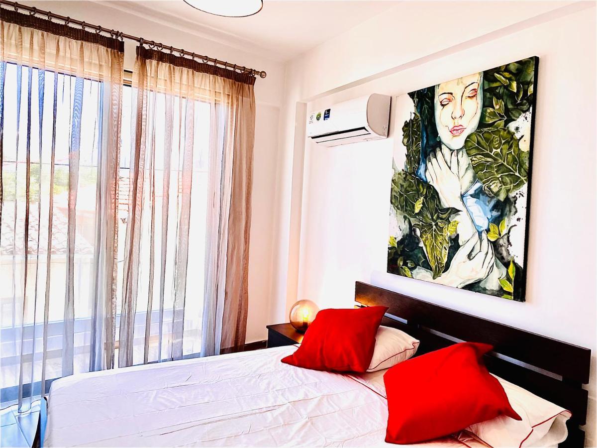 Bali Suites 101 拉纳卡 外观 照片